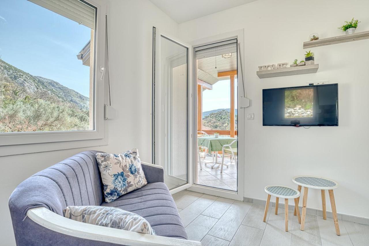 Two Bedroom House With Sea View Maj Buljarica Exteriör bild